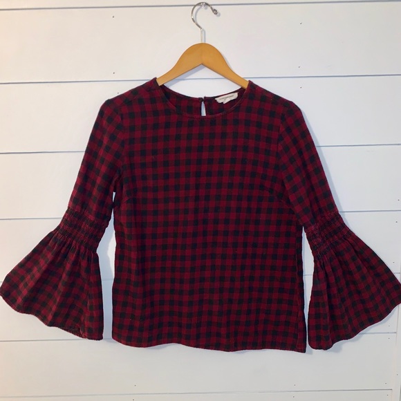 Bell-sleeved plaid long sleeved blouse - Picture 1 of 3